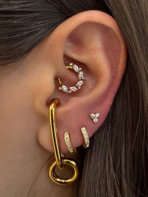 consulenza_ear_styling_02-D16TVGfQ